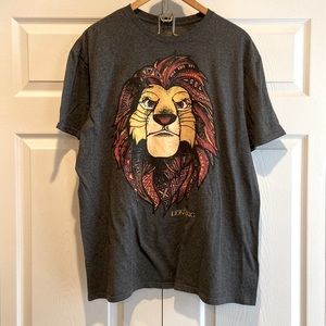 Disney Lion King Simba gray graphic Tee